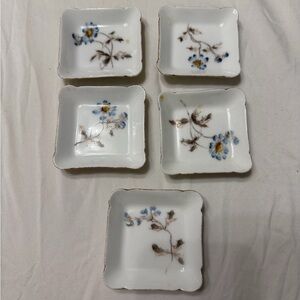 Floral Square Ceramic Dish Set - White and Blue
